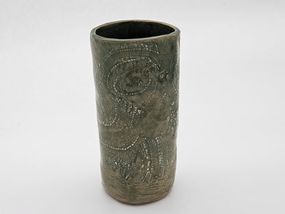 Medium Vase with spiral pattern